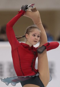 Julia Lipnitskaia gets a leg up on the competition. (AP Photo/Ivan Sekretarev)